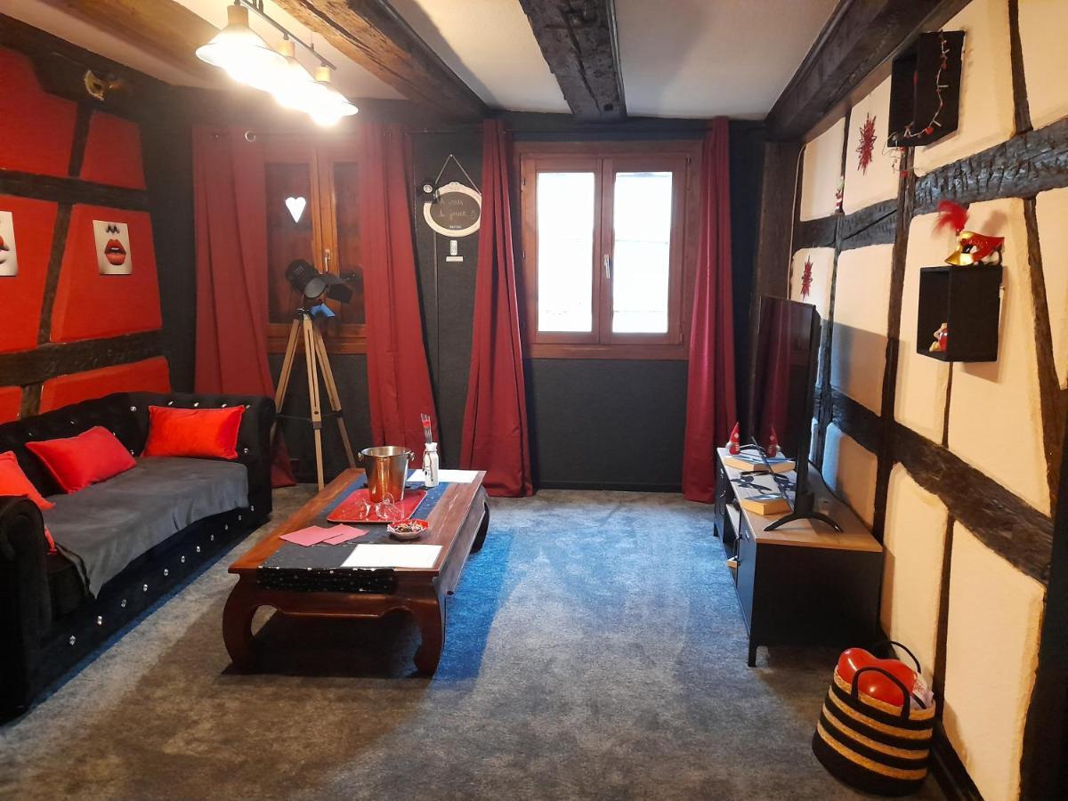 Love Room Le Rouge Et Noir Barr Eksteriør bilde